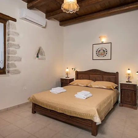 Villa Xatheri